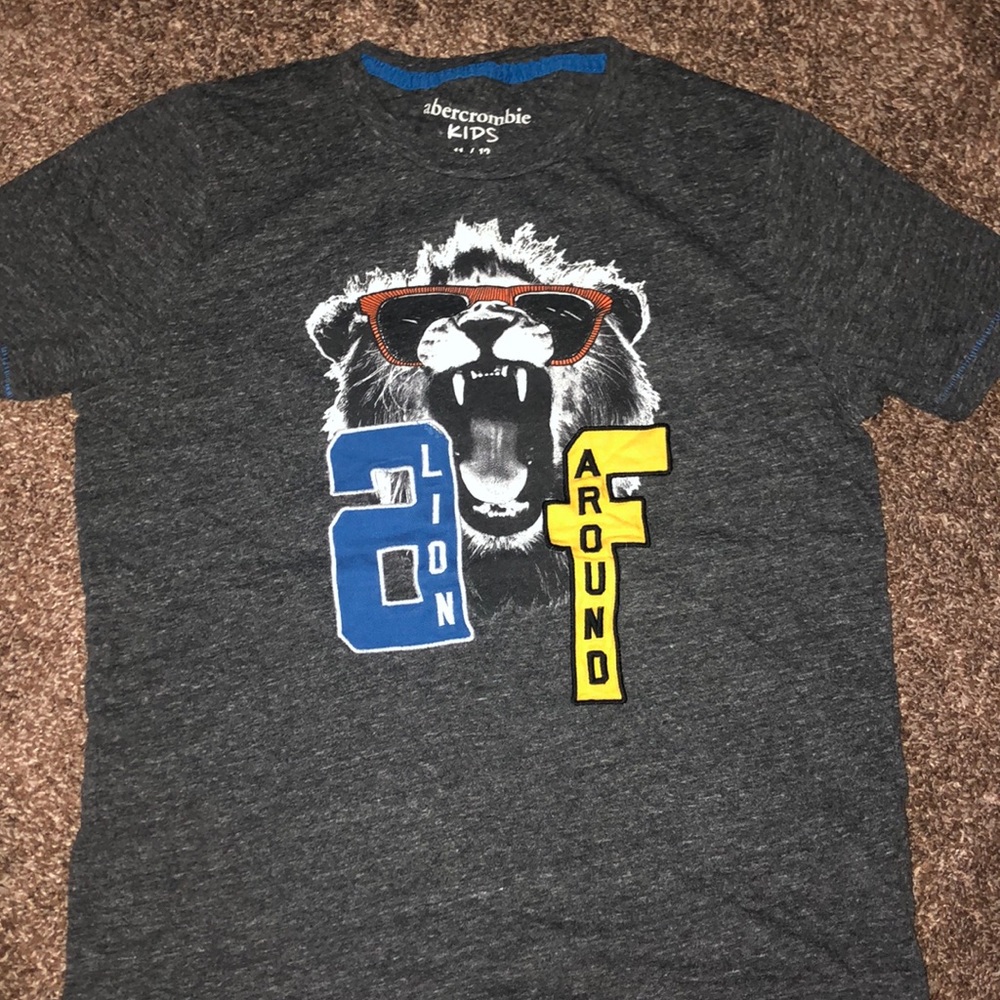 Boys crew neck graphic tee